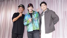 吳宗憲簽下歌手陳守恩，今（7）日舉辦單曲《跌》發片記者會，並找來鹿希派擔任主持人（圖／記者趙于瑩攝影）