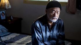 丁太太(趙心妍飾)離世後，老丁(班鐵翔飾)很難過。（圖／大愛提供）