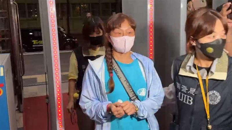 永欣車業女會計陳惠儀,涉嫌於4年內侵占貨款超過5千萬元。(圖/翻攝畫面)