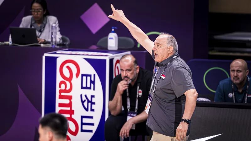 伊拉克男籃總教練馬季奇（Veselin Matic）。（圖／翻攝自FIBA官網）