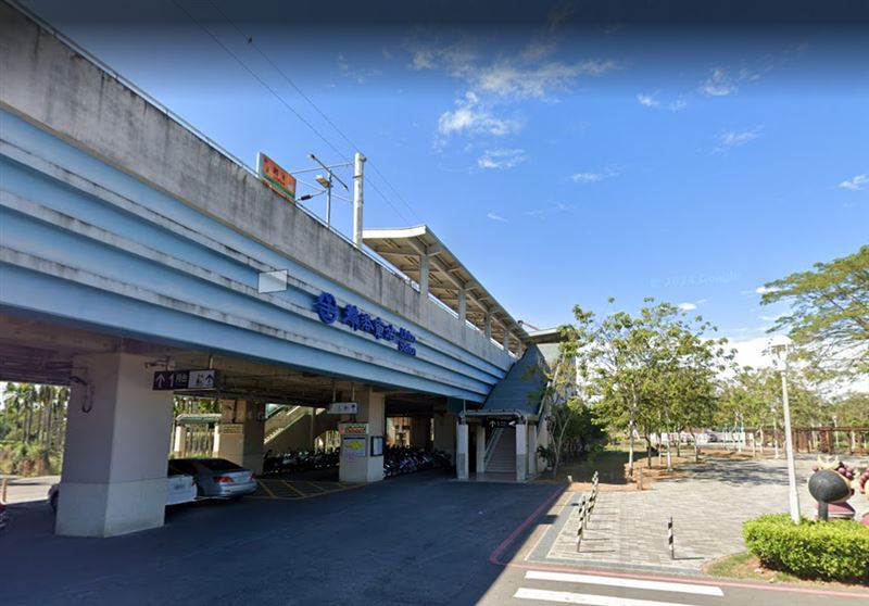 台鐵麟洛站。（圖／翻攝自Google maps）