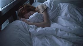 「5分鐘就睡著，其實不是福氣，是疲勞過頭！」專家提醒，秒睡可能是自律神經出問題的表現。（示意圖／pexels）