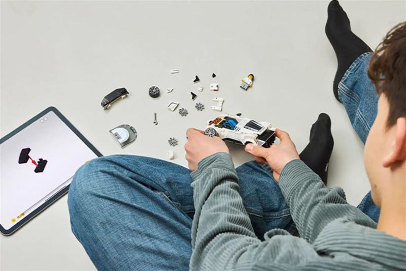 這款積木建議9歲以上兒童組裝。（翻攝LEGO網站）