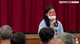 徐巧芯確診戴口罩反罷免　洪秀柱還擁抱