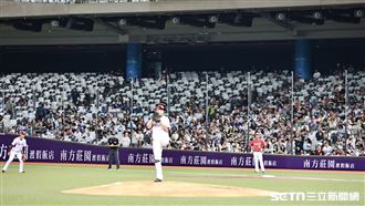 桃猿內野坐不滿　大巨蛋僅10156人創新低