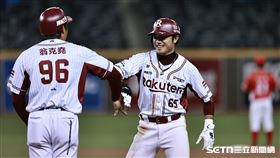 ▲中職36年例行賽，樂天桃猿中外野手林政華敲出全隊第2安。（圖／記者劉彥池攝影）