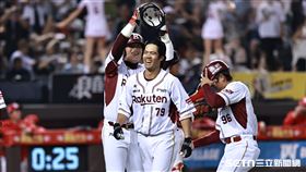 ▲中職36年例行賽，樂天桃猿林智平代打炸裂追平3分砲。（圖／記者劉彥池攝影）