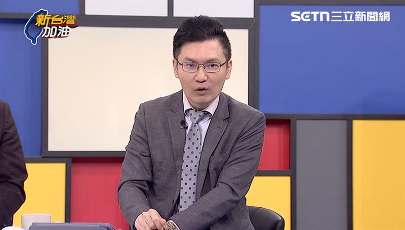 柯文哲開庭飆檢察官三字經、丟水杯！李育昇指出，沒被當場逮捕已是極大程度通融