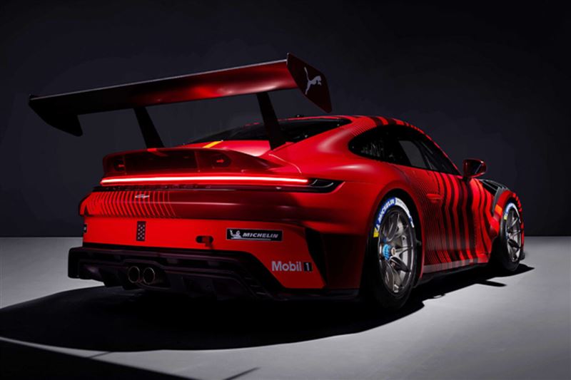 保時捷911 Cup全車賽空力套件。(翻攝PORSCHE網站)