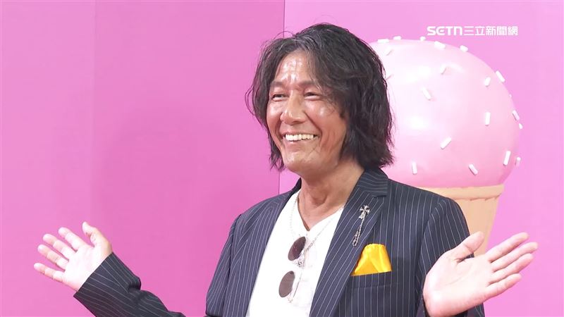 台北國際成人展登場　話題男星加藤鷹站台