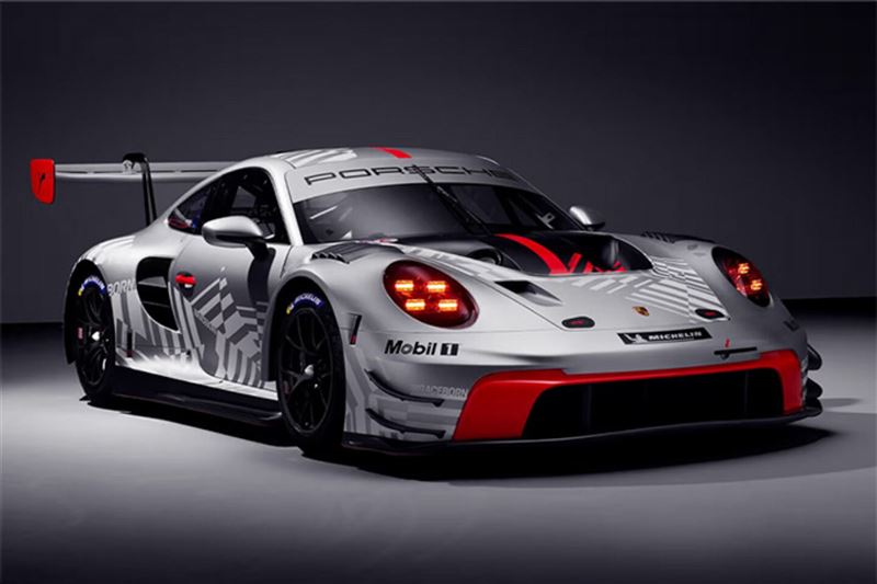 保時捷911 Cup與911 GT3 R。(翻攝PORSCHE網站)