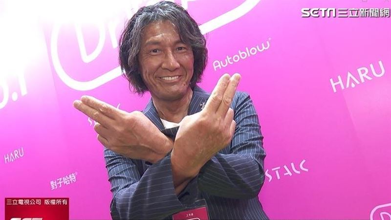 加藤鷹希望男性們能多多學習正確的專業知識,在親密時刻時帶給女性更舒服的體驗