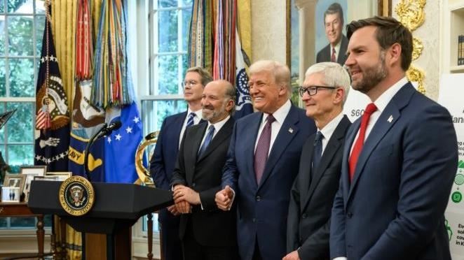 庫克進白宮化解關稅危機　蘋果暴漲