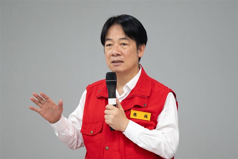 總統賴清德視察「雲嘉南災後復原前進指揮所」。（圖／總統府提供）