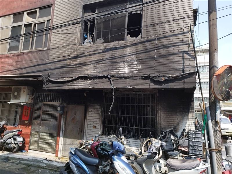 住戶稱疑似瓦斯氣爆釀災。(圖/翻攝畫面)