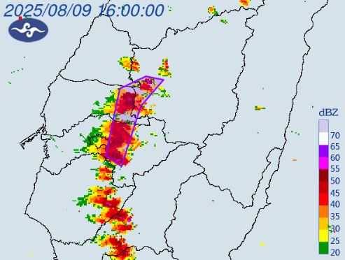 中央氣象署針對6縣市發布大雷雨即時訊息。(圖/翻攝自中央氣象署)