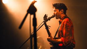 鳳小岳壓克力柿子。（圖／Legacy提供）