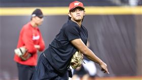 ▲味全龍黃暐傑。（圖／味全龍提供） 