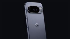 Google已在官網搶先公開Pixel 10 Pro和Pixel 10 Pro XL的外觀設計。（圖／翻攝自google store）