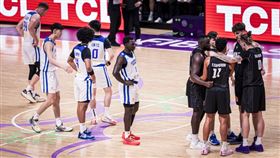 ▲紐西蘭隊此役面對台灣男籃，不僅在籃板、外線命中率大勝，成功的全場壓迫，成功限制住台灣三主力陳盈駿、林庭謙以及高柏鎧，也是贏球關鍵。（圖／翻攝自FIBA官網）