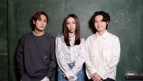 告五人發行第四張專輯《我們就像那些要命的傻瓜》，近日接受專訪（圖／記者趙于瑩攝影）