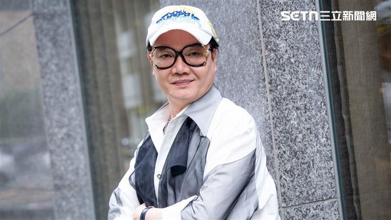 七郎推出新專輯,接受三立新聞網專訪。(圖/記者趙于瑩攝影)