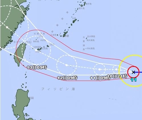 日本氣象廳向南修正楊柳的預測路徑,認為撲台機率大增。(圖/翻攝自日本氣象廳)