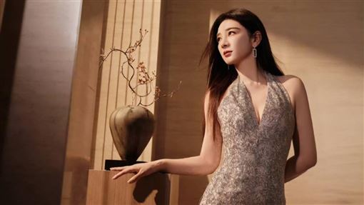 12歲愛女被封「毒二代」　女星直播開撕了