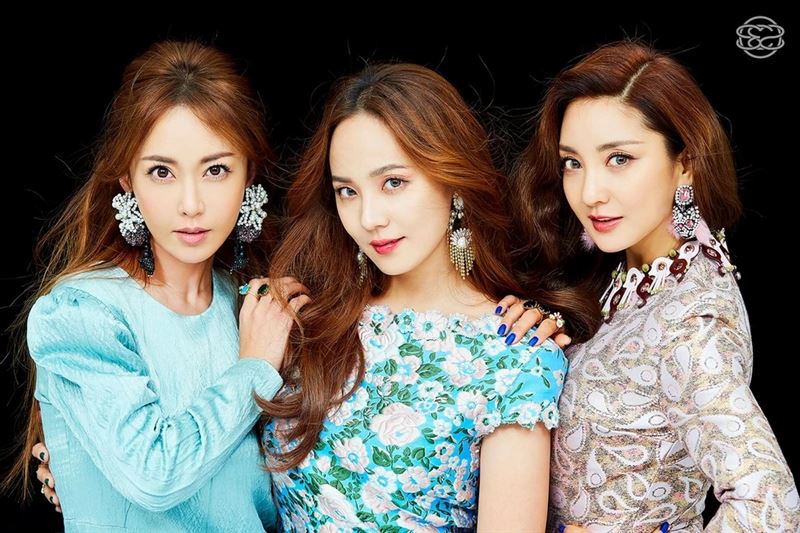 南韓元祖女團S.E.S被視為K-pop首個指標性女團。(圖/翻攝自SM娛樂官網)