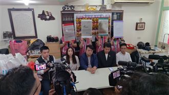 政治清算？罷免羅廷瑋領銜人、鷹爸收傳票