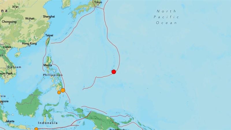 關島外海驚傳「規模6.1地震」，深度10公里，稍早規模已下修至5.9。（圖／翻攝自美國地質調查局）