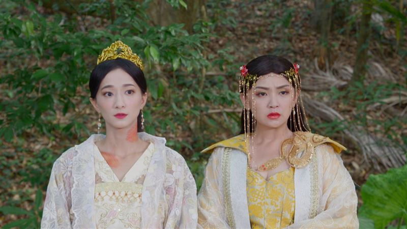 彭曉彤(右)、江晏寧詮釋母女。(圖/三立提供)