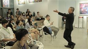 許貴雅驚喜現聲！屏東首辦短影音工作坊　青年搶學自媒體技能。（圖／三立慈善基金會提供）