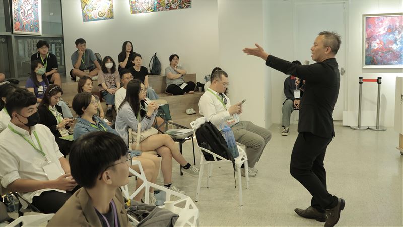 許貴雅驚喜現聲!屏東首辦短影音工作坊