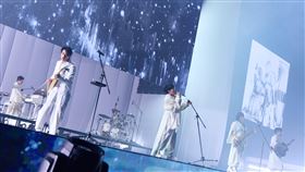 蘇打綠《二十年一刻》高雄巨蛋開唱，揭開第二十站最終篇章。（圖／緒風提供）