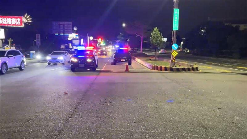 警方獲報到場。(圖/翻攝畫面)