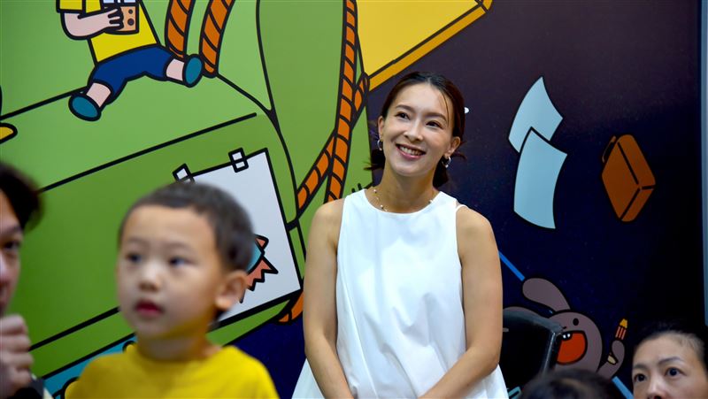 金鐘女星挺二胎孕肚!大寶喊出超暖一句話