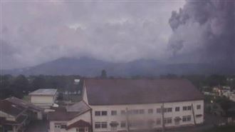 赴日小心！日本新燃岳火山噴發衝3000公尺