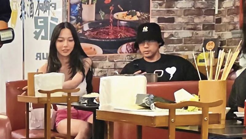 閃兵交保沒閒著　陳零九帶D奶啾啾遊澳門