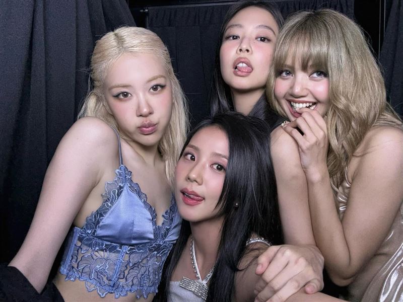 BLACKPINK傳出11月將以迷你專輯回歸。（圖／翻攝自Jennie IG）