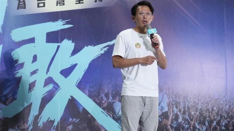 作家：黃國昌浪費11億！這筆帳人民該記住