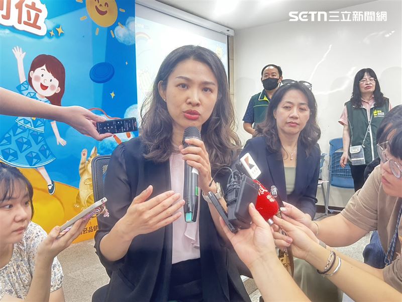 沈靜芬首度接受媒體訪問，表示已請辭健康台灣委員會委員一職。（圖／記者簡浩正攝影）