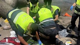 新北,瑞芳,蝙蝠洞,潛水客,昏迷。（圖／翻攝畫面）