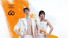 夏和熙（左）與木木擔任節目類星光大道主持人