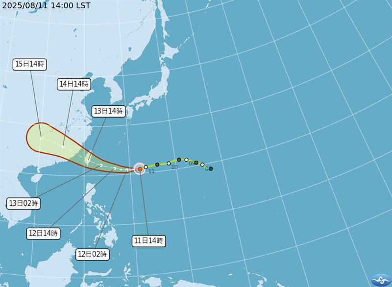 颱風路徑南修，可能在花蓮、台東附近登陸。（圖／氣象署）