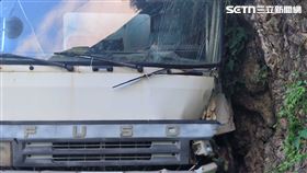 蘭嶼,台東,蘭嶼鄉,混凝土車,事故,山壁,駕駛,車禍,死亡,自撞▲圖片描述。（圖／翻攝畫面）