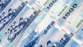 ▲上週外資買超519.54億元，買超鴻海6.46萬張最多，另賣超台新金17.03萬張最多。（示意圖／PIXABAY）