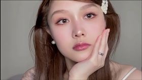 美妝部落客Liz（荔枝兒）生前日子並不順遂。（圖／翻攝自hehehaha1989 IG）