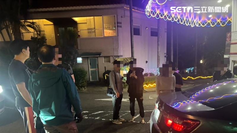 專案小組率隊埋伏準備逮捕四海幫連姓成員。(圖/翻攝畫面)