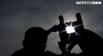 ▲西南沿海的神奇椅子（圖／寶島神很大提供） 